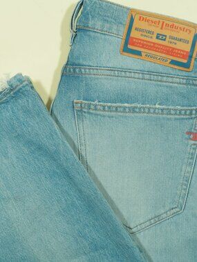 Diesel 2019 D-Strukt Jeans Mens 31 Blue Slim Fit Stretch Light Wash Modern